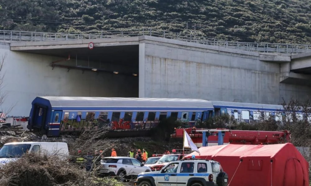 Προκαλεί βουλευτής της ΝΔ: «Kαλώς έγινε» το μπάζωμα στα Τέμπη